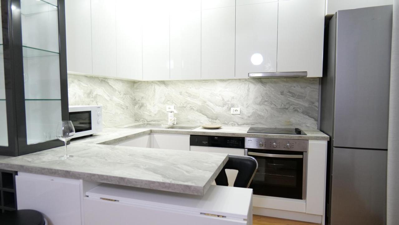 טיראנה City Center Apartment Niko 04 מראה חיצוני תמונה