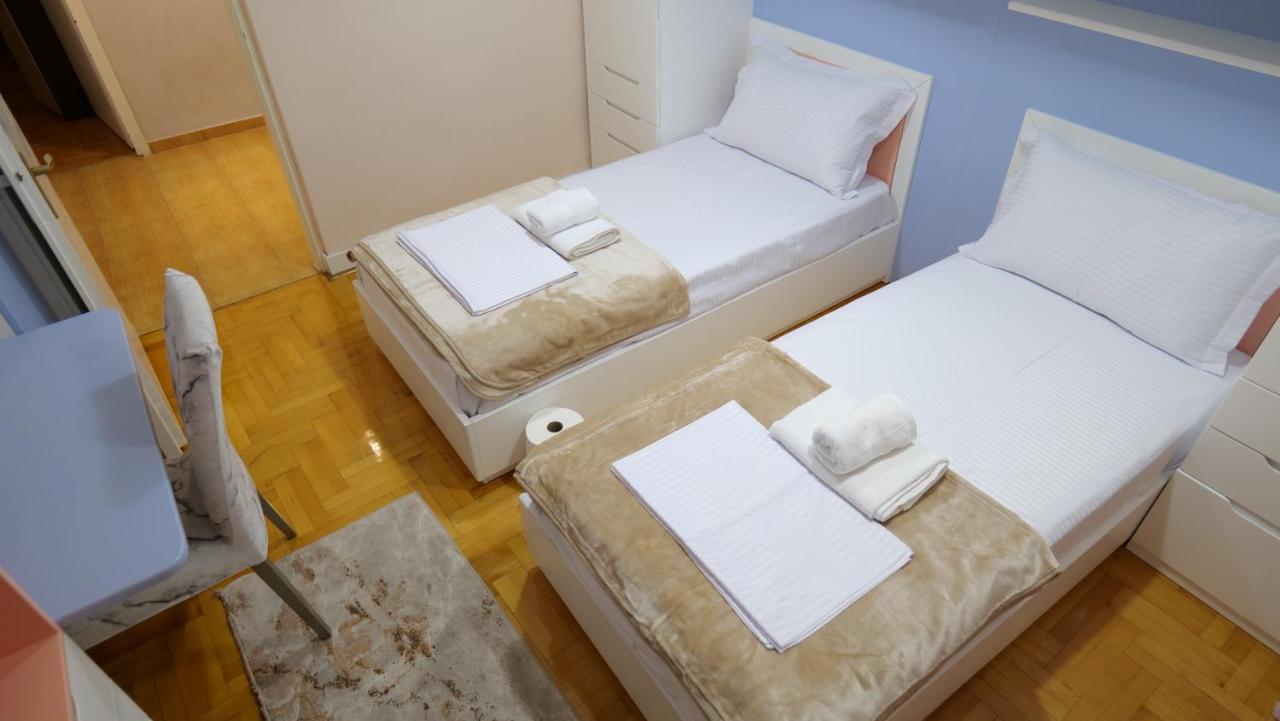 טיראנה City Center Apartment Niko 04 מראה חיצוני תמונה